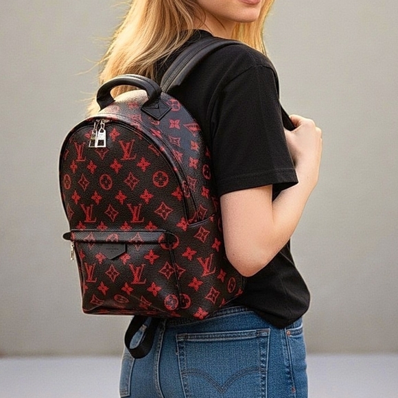 ✨️Authentic Louis Vuitton Infrarouge PM Palm Springs Red Monogram Backpack - Picture 2 of 16